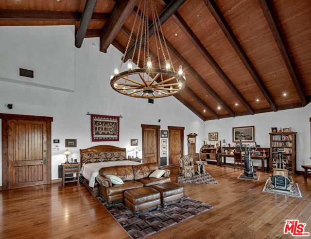 Drew Fenton | 12486 Yerba Buena Road Malibu CA | MLS: 7446370 Drew Fenton | 12486 Yerba Buena Road Malibu CA | MLS: 7446370