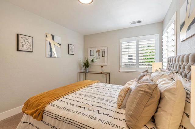 2284 Dumbarton Avenue, East Palo Alto CA: https://media.crmls.org/mediaz/e855c85a-7be2-46f3-819b-c58cf8fa6198.jpg