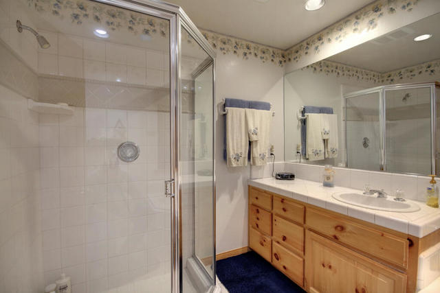 1769 Cascade Road, Big Bear CA: https://media.crmls.org/mediaz/e856d9db-8bb3-4ade-99fe-62af267d44f2.jpg