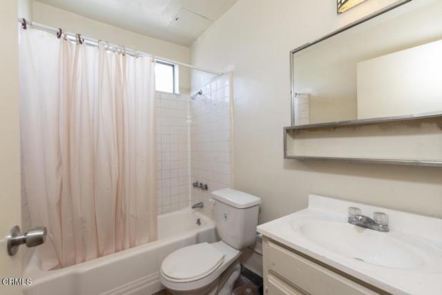 Detail Gallery Image 33 of 36 For 4722 York Bld, Highland Park,  CA 90042 - – Beds | – Baths