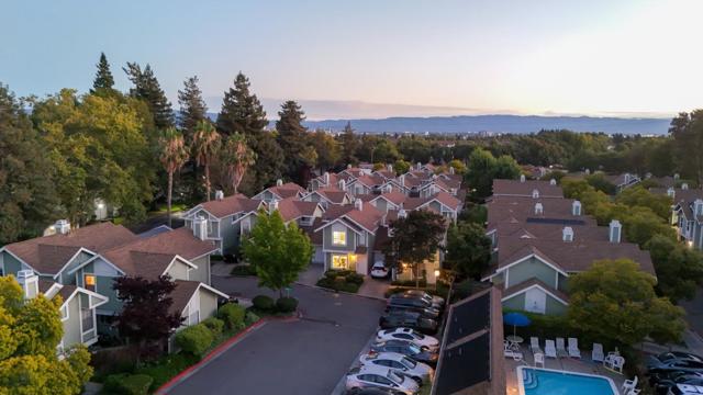 1057 Rymar Place, San Jose CA: https://media.crmls.org/mediaz/e857426c-bcb1-43aa-bc0d-b90aa0f2da73.jpg