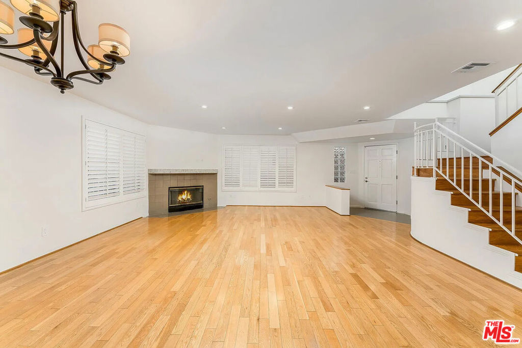 MLS #26863029 image #20