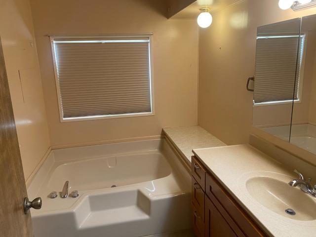 827 Villa Teresa Way, San Jose CA: https://media.crmls.org/mediaz/e857883a-1922-4881-8aa6-69872e5cb07b.jpg