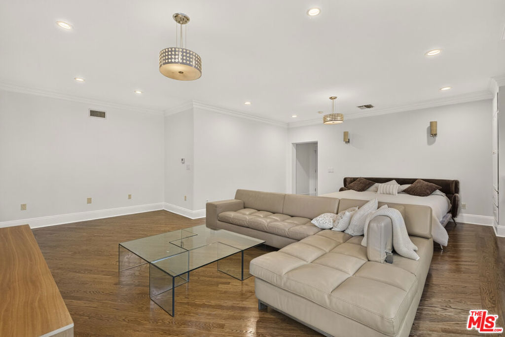 MLS #26833791 image #37