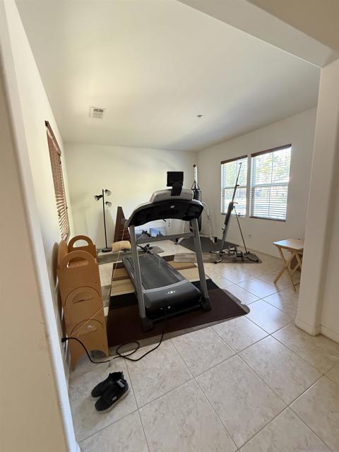 3177 Katharine Dr, Escondido CA: https://media.crmls.org/mediaz/e8585ca3-19f0-4938-9bef-b2b720f2d023.jpg