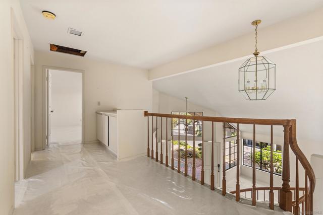 3970 Santa Nella Pl, San Diego CA: https://media.crmls.org/mediaz/e8587c98-1316-4a4f-9660-0c2008a006c6.jpg