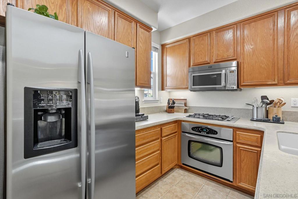 MLS #250039187SD image #12