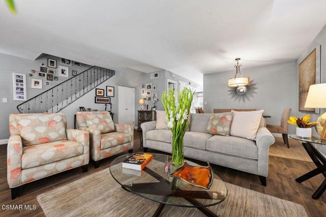 1282 Stonewood Court, San Pedro CA: https://media.crmls.org/mediaz/e85a090f-b84b-422f-934d-4d94ce223984.jpg