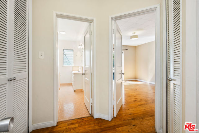 1323 N OLIVE Drive, West Hollywood CA: https://media.crmls.org/mediaz/e85a3e3f-e37a-4ed6-8ddf-5ead6c7d5f85.jpg