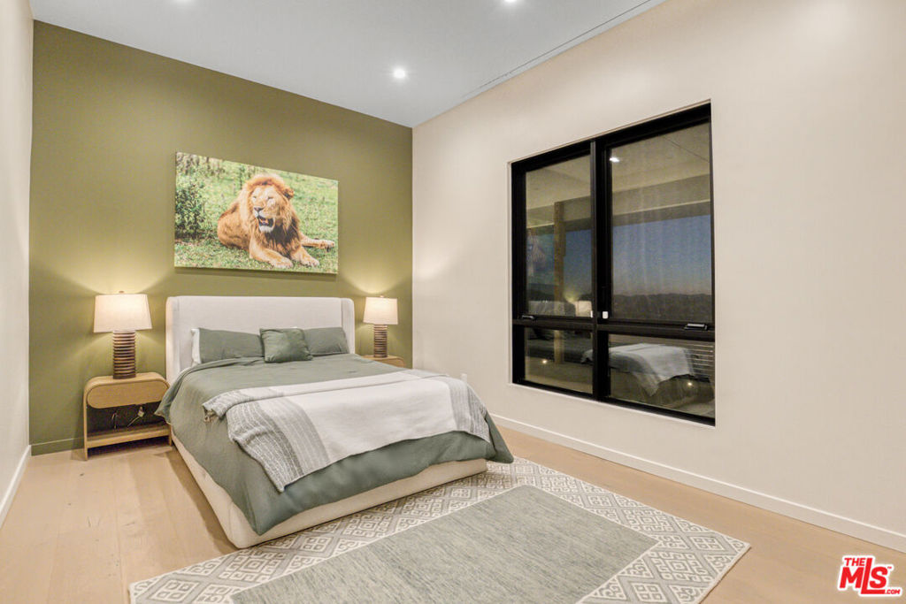 MLS #26865439 image #9