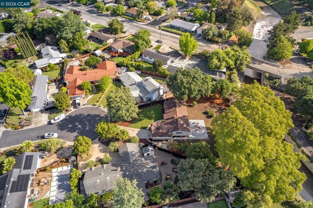 Image 49 of 53 For 457 Nora Court