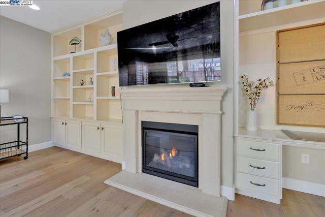 Image 11 of 60 For 3956 Jordan Ranch Dr