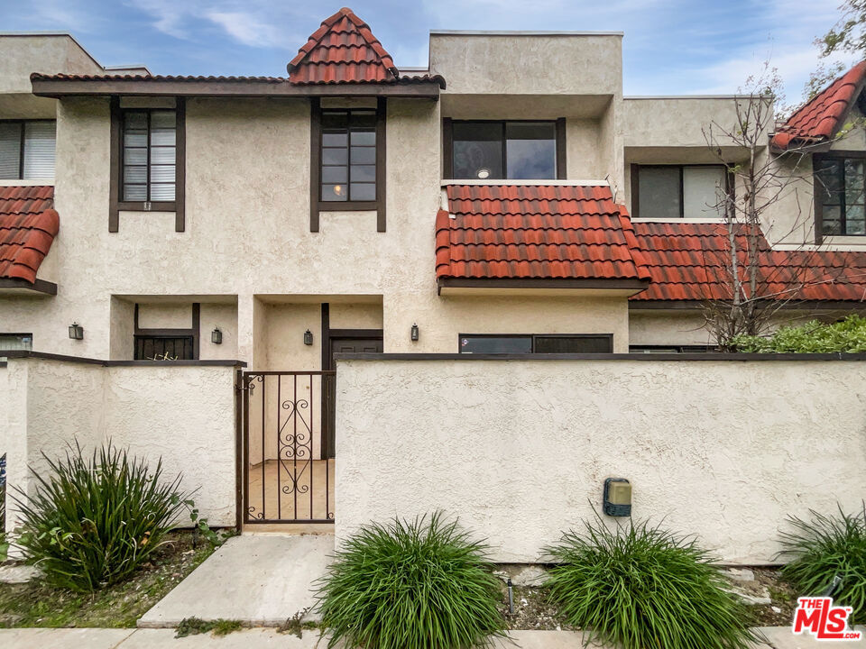 27616 Nugget Drive #5