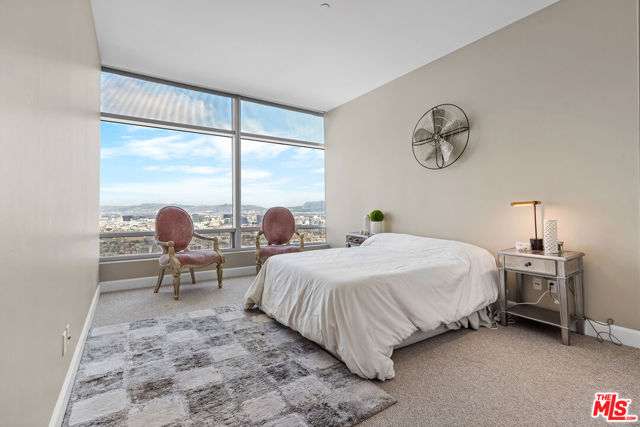 900 W Olympic Boulevard, Los Angeles CA: https://media.crmls.org/mediaz/e85d6dd5-a537-4d49-bb5a-dd5cade7a807.jpg