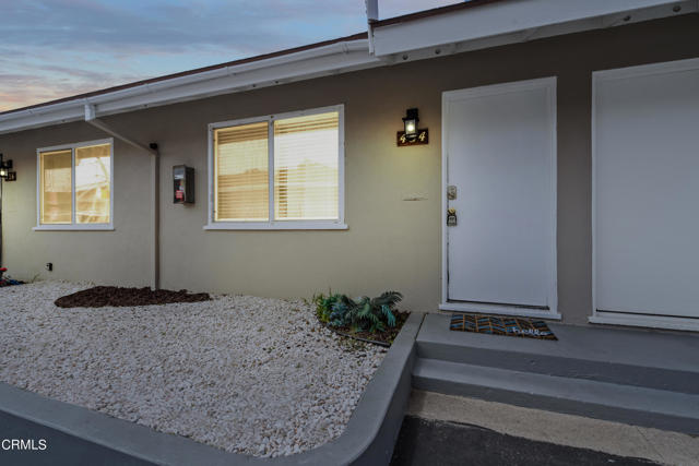 Detail Gallery Image 2 of 20 For 444 E Clara St, Port Hueneme,  CA 93041 - 2 Beds | 1 Baths