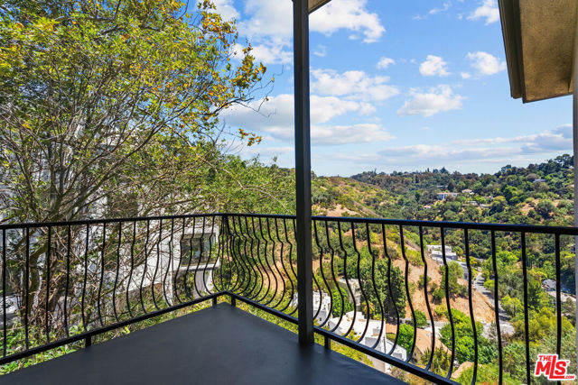 3665 ALTA MESA Drive photo 15