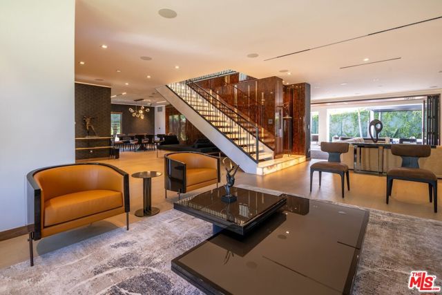2717 Motor Avenue, Los Angeles CA: https://media.crmls.org/mediaz/e861de91-b0c5-4acd-bcd5-f66b5b9db08e.jpg