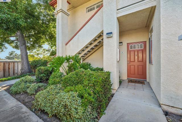 7020 Stagecoach Road, Dublin CA: https://media.crmls.org/mediaz/e8620375-1312-4a44-8a73-5408af10512e.jpg
