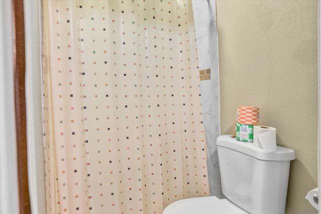 2877 47Th St, San Diego CA: https://media.crmls.org/mediaz/e864c272-28ef-4281-a0b8-f10d5a83f0b0.jpg