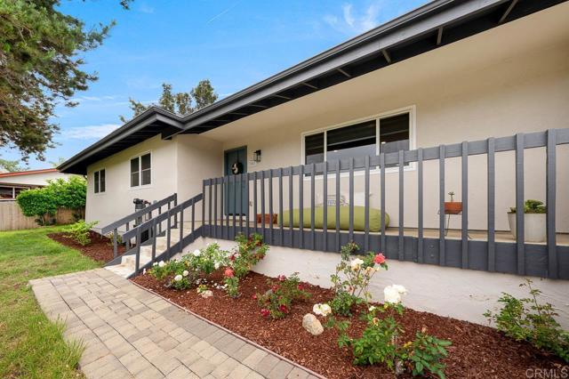 Detail Gallery Image 1 of 56 For 2442 Sunflower, Vista,  CA 92083 - 3 Beds | 2 Baths