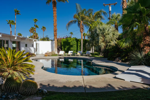 503 E Laurel Circle, Palm Springs, CA 92262
