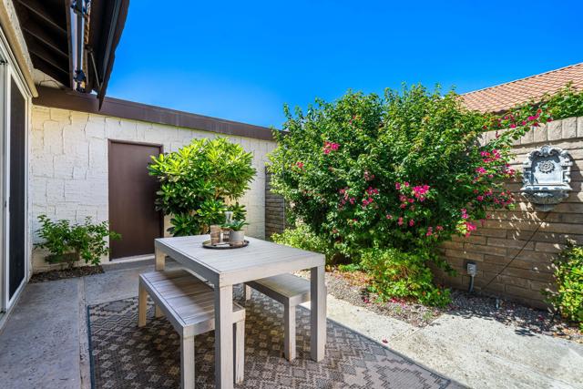 2488 Miramonte Circle W #C, Palm Springs, CA 92264