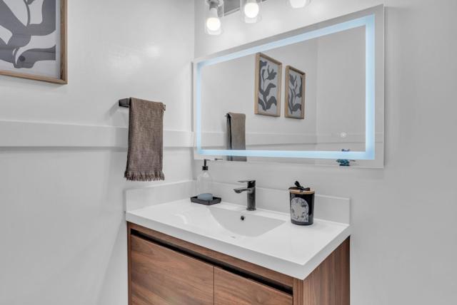 74 Lynch Street, San Francisco CA: https://media.crmls.org/mediaz/e86a9e70-eee9-4238-be2d-69aeeee058a2.jpg