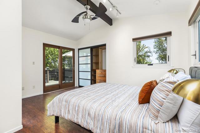 2619 Montclair Street, San Diego CA: https://media.crmls.org/mediaz/e86ace68-f2c7-4342-ac88-7c44524b6138.jpg
