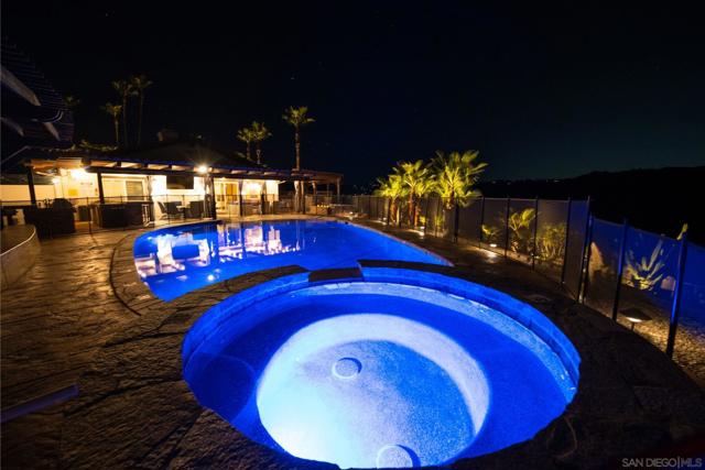 28382 Beija Flor, Valley Center CA: https://media.crmls.org/mediaz/e86c58e1-a886-4a20-8f7d-453b1640bcbf.jpg