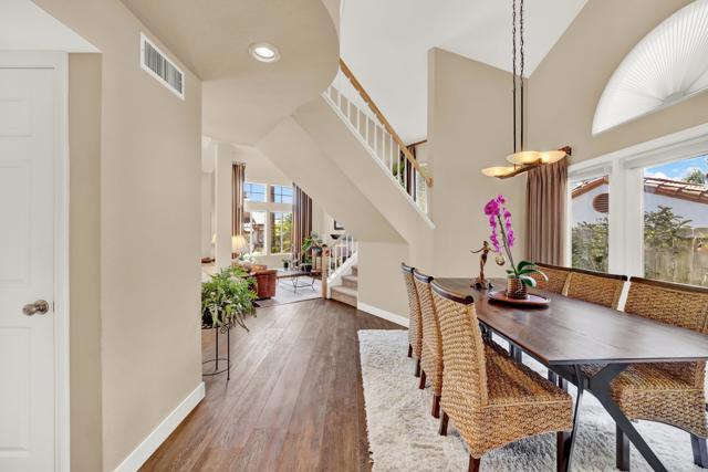 Detail Gallery Image 15 of 69 For 5071 Nighthawk Way, Oceanside,  CA 92056 - 3 Beds | 2/1 Baths