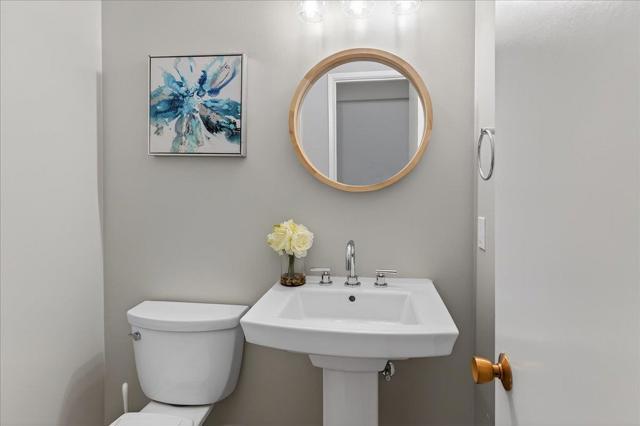 12150 KRISTY Lane, Saratoga CA: https://media.crmls.org/mediaz/e86f718e-0c95-481e-861b-6f9f8090ffe8.jpg