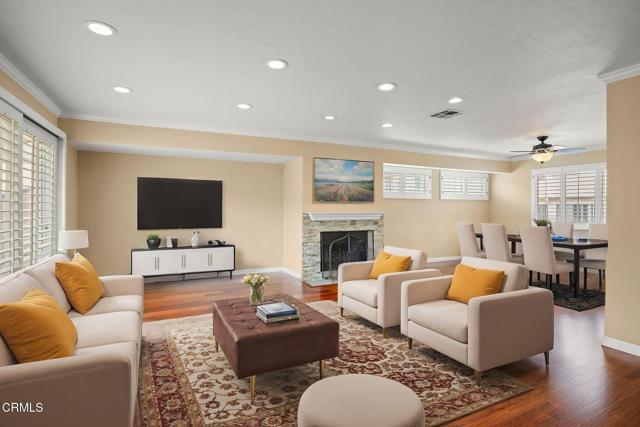 691 County Square Drive, Ventura CA: https://media.crmls.org/mediaz/e86fd26a-251f-4edb-b989-81d9e57ae978.jpg
