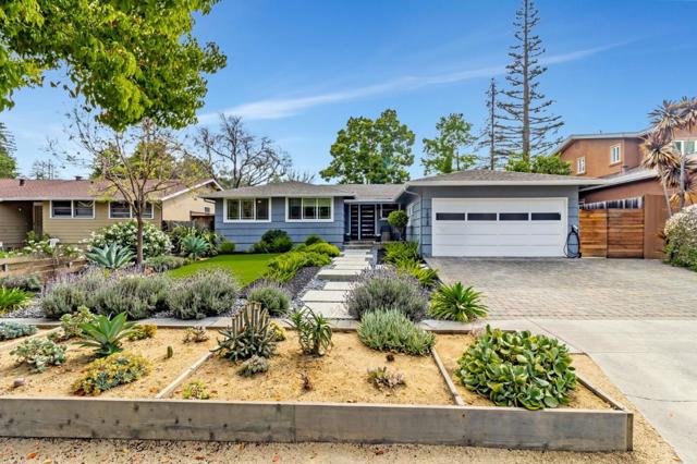 1528 Fernside Street, Redwood City CA: https://media.crmls.org/mediaz/e870b405-5d2d-4cc5-83be-90b31a67a39e.jpg
