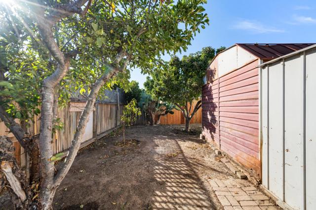 641 Main Street, Soledad CA: https://media.crmls.org/mediaz/e87150f2-0245-4694-a727-29d5d695c88f.jpg