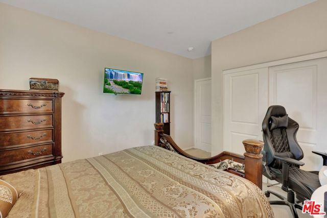 17064 Cantlay Street, Van Nuys CA: https://media.crmls.org/mediaz/e8735ca5-9ffd-4054-b8ab-f613eacb91d0.jpg