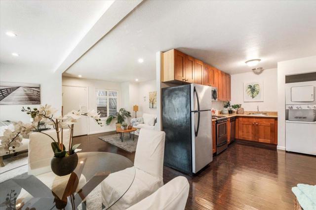 820 Casanova Avenue, Monterey CA: https://media.crmls.org/mediaz/e87369bd-5c8d-4335-b2cf-b2a751208647.jpg