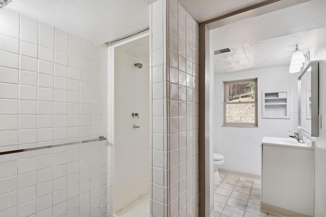 3476 Springhill Rd, Lafayette CA: https://media.crmls.org/mediaz/e8736c8f-a843-4824-bb9e-c64a7f16bf5f.jpg