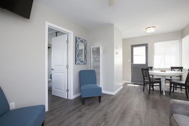 728 Jamaica Ct, San Diego CA: https://media.crmls.org/mediaz/e8737078-bcb2-4a7a-94bd-d13a2d913384.jpg
