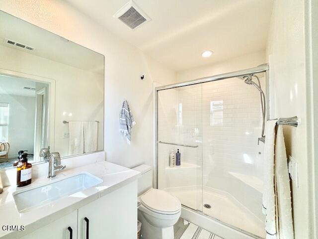 Detail Gallery Image 7 of 35 For 1107 Canal St, Oxnard,  CA 93035 - 3 Beds | 3/1 Baths