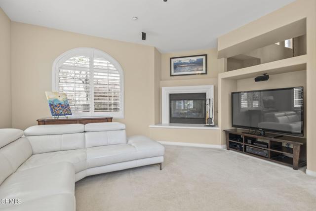 1909 S Hill Road, Ventura CA: https://media.crmls.org/mediaz/e8769b9e-2fd8-4da3-a210-3fbdb6b7d567.jpg