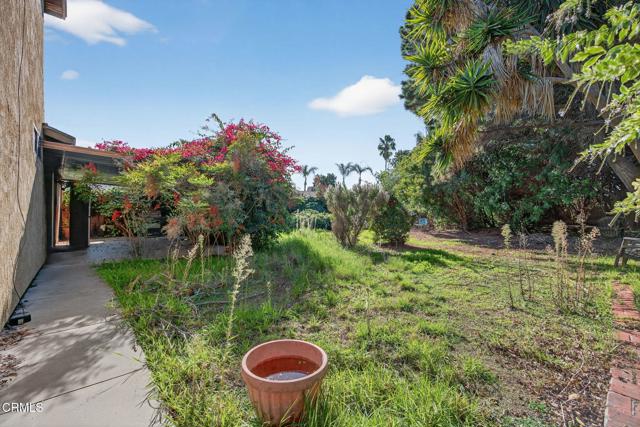 Detail Gallery Image 32 of 42 For 2087 Airedale Ave, Ventura,  CA 93003 - 4 Beds | 2 Baths