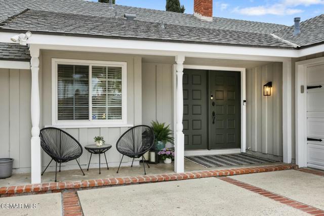 6608 Maplegrove Street, Oak Park CA: https://media.crmls.org/mediaz/e87711f9-0c30-494a-89a4-56dd06c8a9ef.jpg