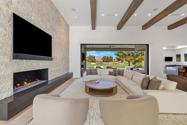 53603 Via Mallorca, La Quinta CA: https://media.crmls.org/mediaz/e878735c-f6ba-4041-9861-0b8b689baa77.jpg