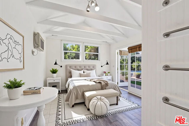 1324 N Orange Grove Avenue, West Hollywood CA: https://media.crmls.org/mediaz/e8792177-a4b4-4989-a22e-2e915cbefd95.jpg