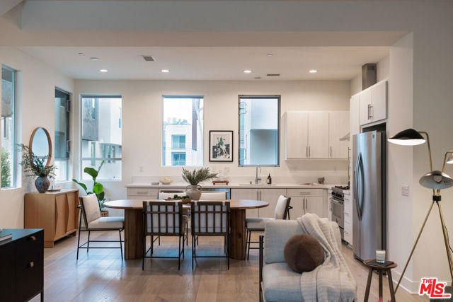 2210 Tom Mix Road, Los Angeles CA: https://media.crmls.org/mediaz/e87ada01-4091-4ad2-927e-49519e0824f1.jpg