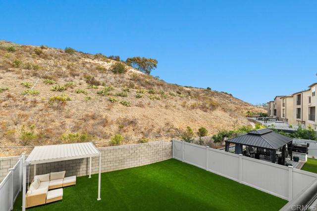 8177 Rose Quartz Circle, San Diego CA: https://media.crmls.org/mediaz/e87b1c84-3364-49fc-95ff-b103e1424d00.jpg