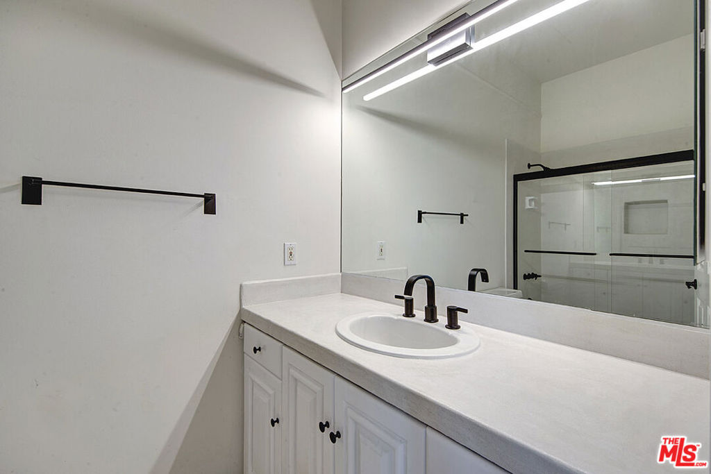 MLS #26867147 image #37