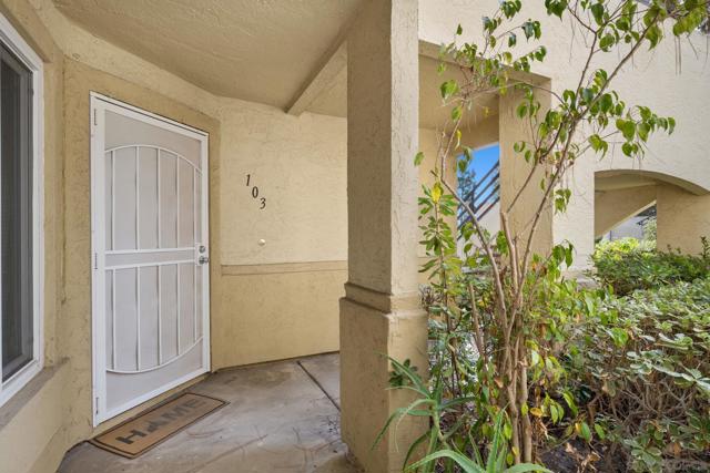 2075 Lakeridge Cir, Chula Vista, California 91913, 2 Bedrooms Bedrooms, ,2 BathroomsBathrooms,Condominium,For Sale,Lakeridge Cir,240027874SD