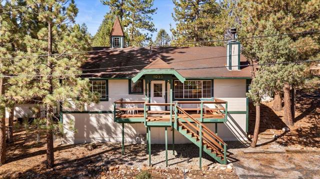 1093 Snow Ridge Road, Big Bear CA: https://media.crmls.org/mediaz/e87ce320-a81b-4e27-8787-a49c9302d1bf.jpg