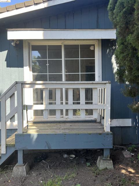 Image 2 of 9 For 2933 Filbert